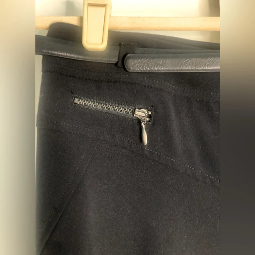 Worthington Skirt size 10 black, 28” L New w tag